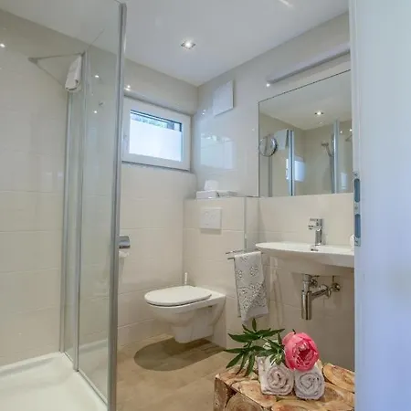 Christophorus Garni Oda ve Kahvaltı