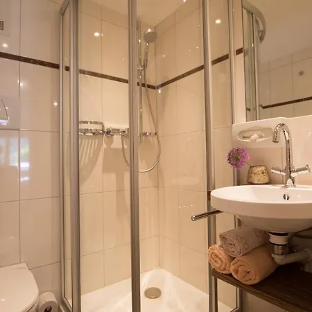 Oda ve Kahvaltı Christophorus Garni