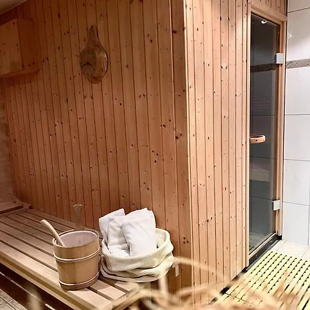 Christophorus Garni Oda ve Kahvaltı Partenen